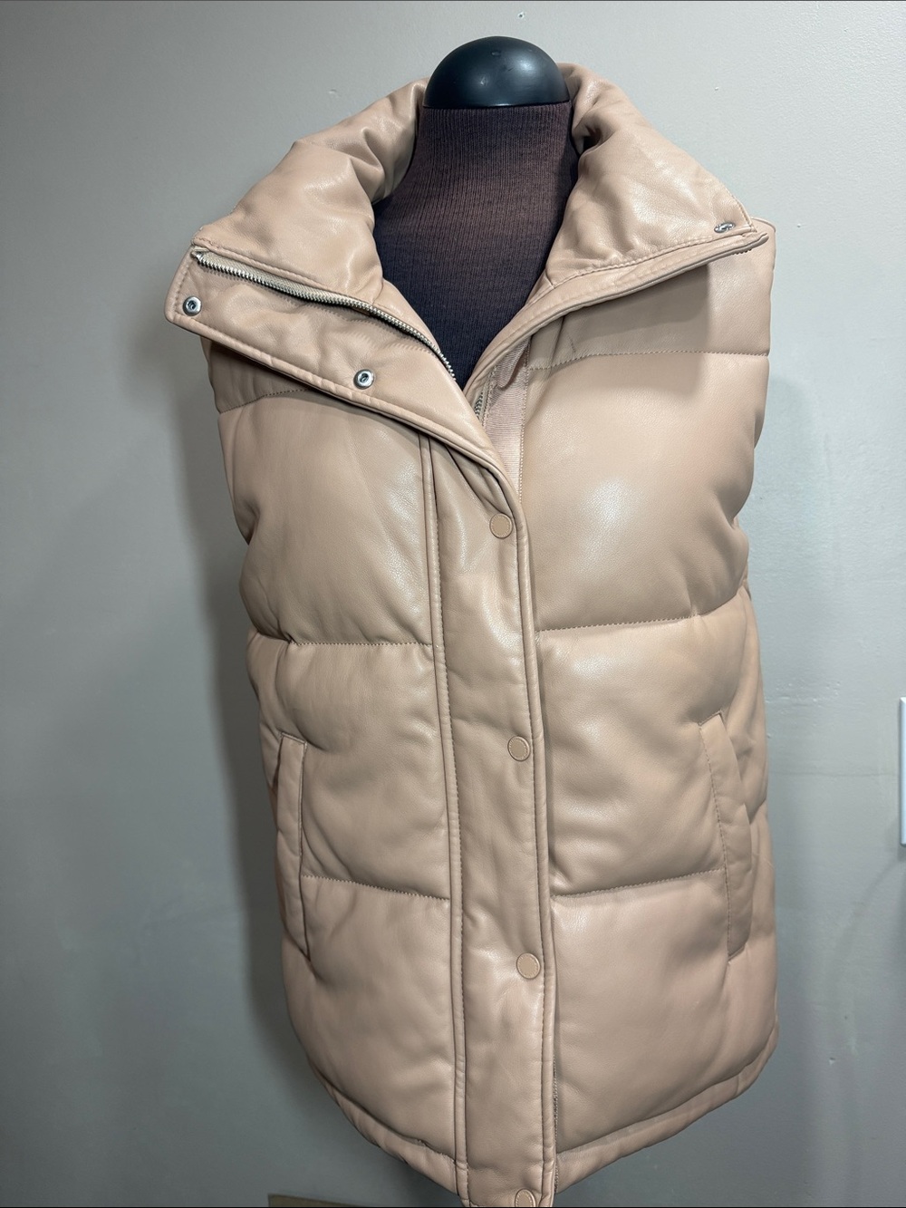 Abercrombie & Fitch faux leather vest size small